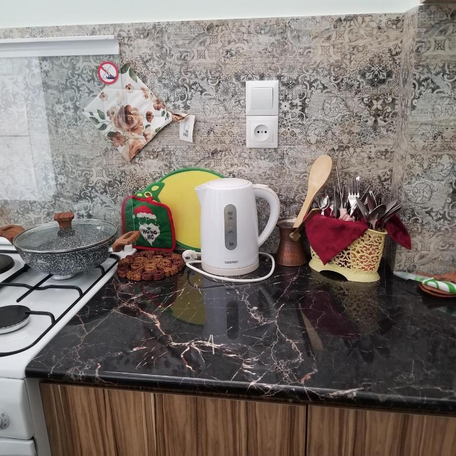 Maria Appartement Jerevan Buitenkant foto