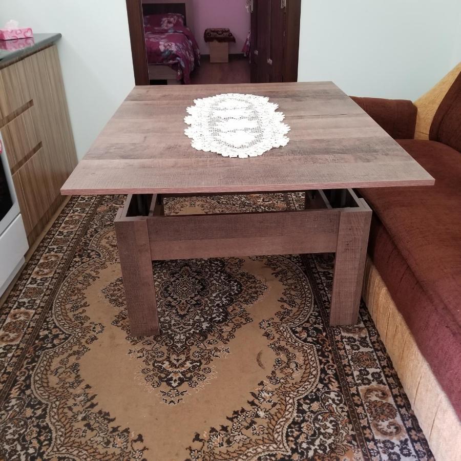 Maria Appartement Jerevan Buitenkant foto