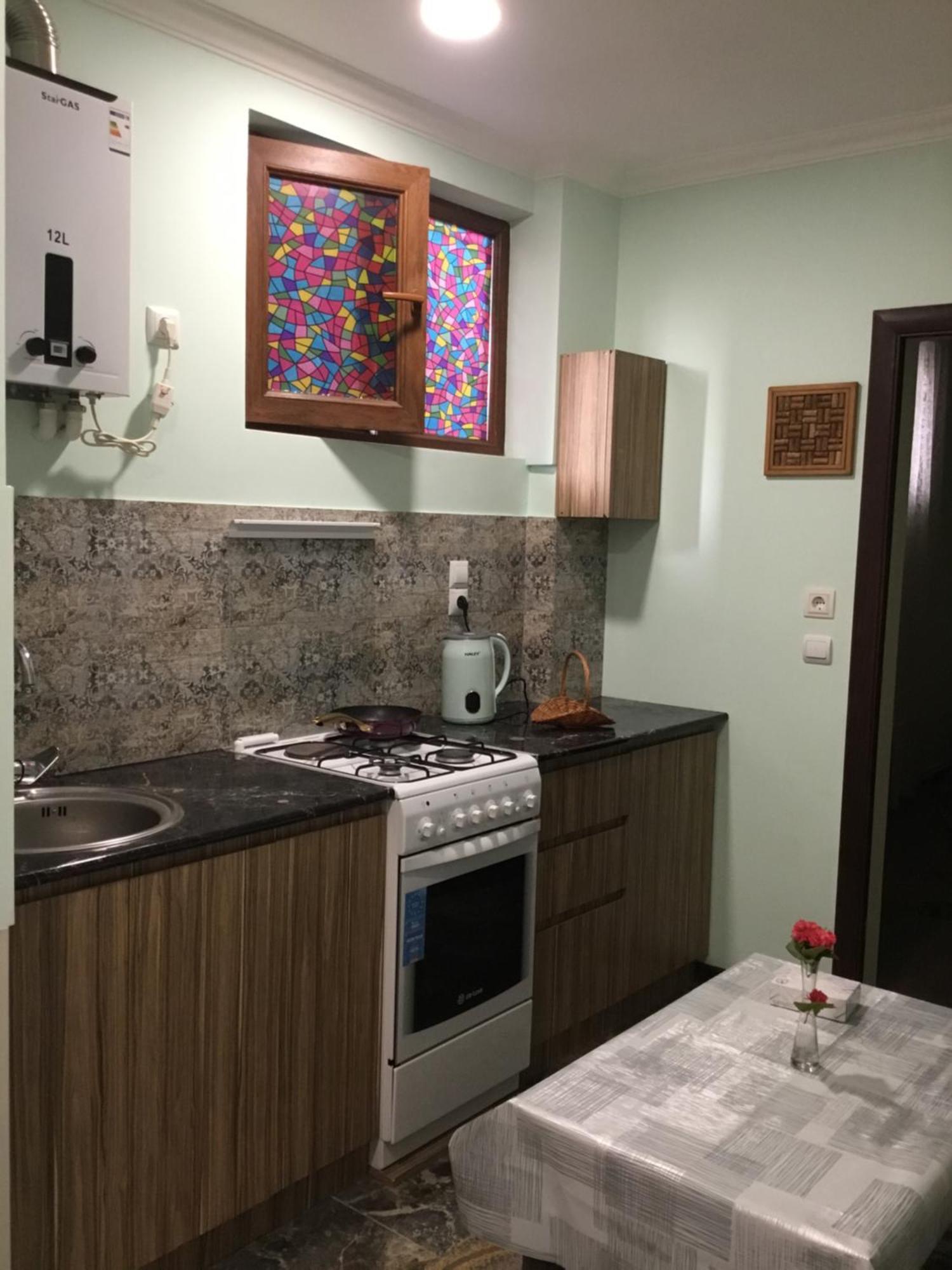 Maria Appartement Jerevan Buitenkant foto